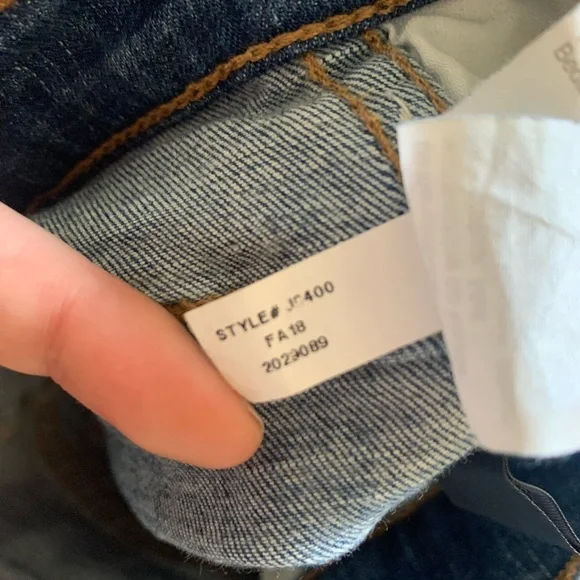 Madewell Blue Denim Distressed Knee/Hem Skinny Jeans Size 26 - Picture 5 of 10